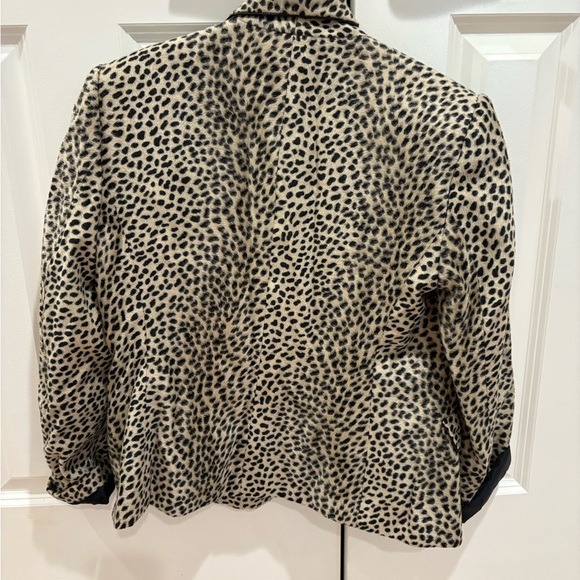 Women’s Vintage Leopard Print Blazer - Picture 3 of 3
